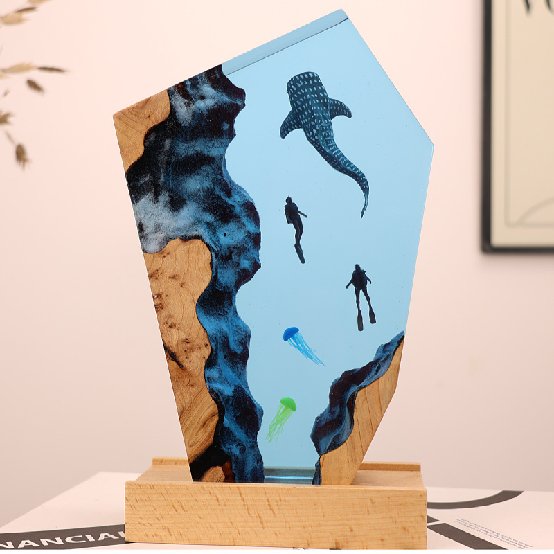Resin Art Gift For Anniversary - ของตกแต่งเรซิ่นรูปน้ำพุร้อน วาฬ นักดำน้ำ แมงกะพรุน เรืองแสง ของตกแต่งบ้านสุดสร้างสรรค์
